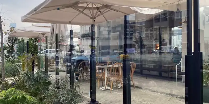 Minimalist and Sleek Design